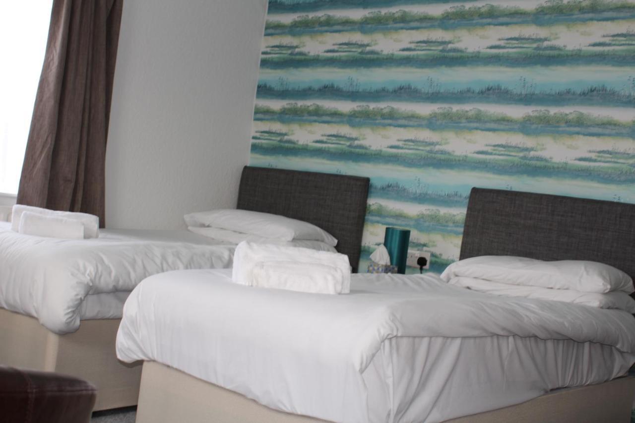 Stukeleys Hotel Great Stukeley Экстерьер фото